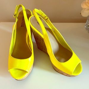Kenneth Cole Reaction wedges